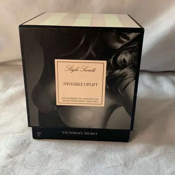 Victoria’s Secret Invisible Uplift Adhesive Cups Reusable - Picture 2 of 8